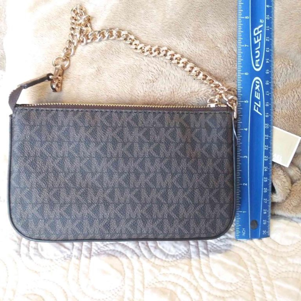 Michael Kors mini brown with gold stars and chain/strap bag. New with tags. - Picture 4 of 8